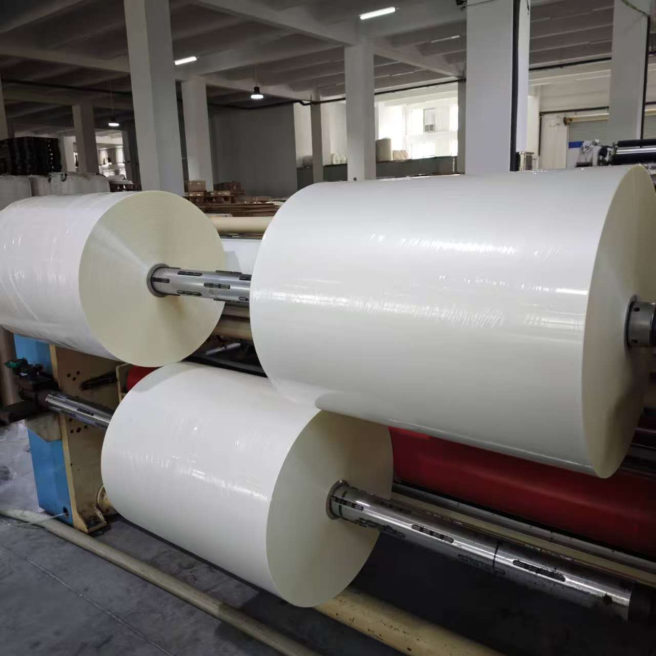 Film laminasi termal super lengket